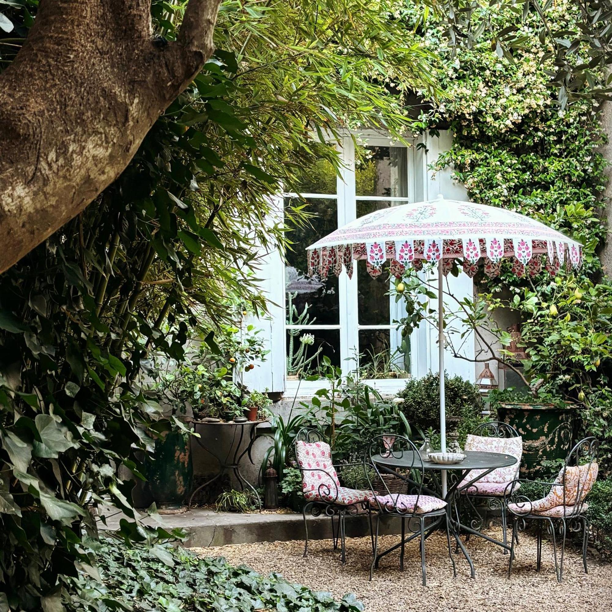 Le Logis Blanc Bed&Breakfast Coursan Kültér fotó