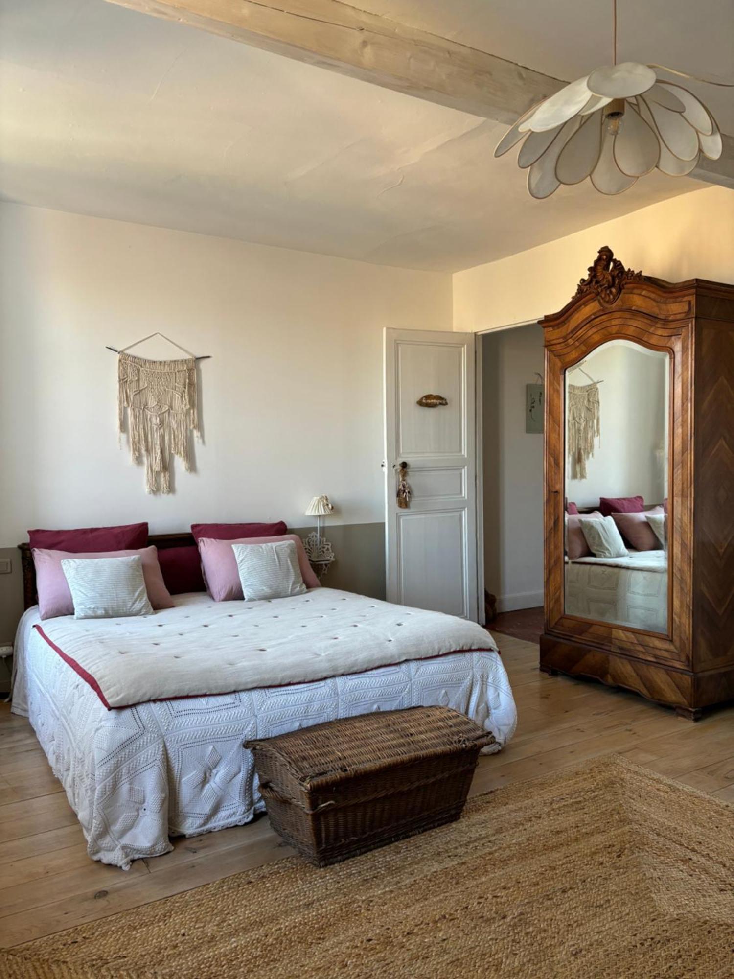 Le Logis Blanc Bed&Breakfast Coursan Kültér fotó